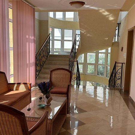 Sea La Vie Apartments Ulcinj Bagian luar foto