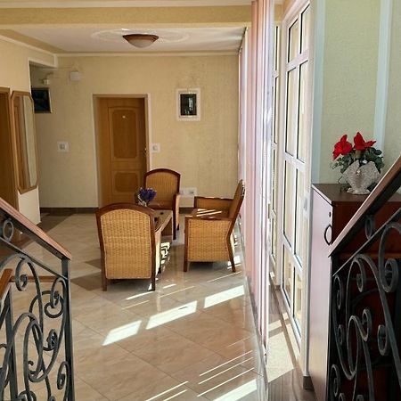 Sea La Vie Apartments Ulcinj Bagian luar foto