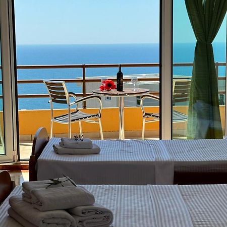 Sea La Vie Apartments Ulcinj Bagian luar foto