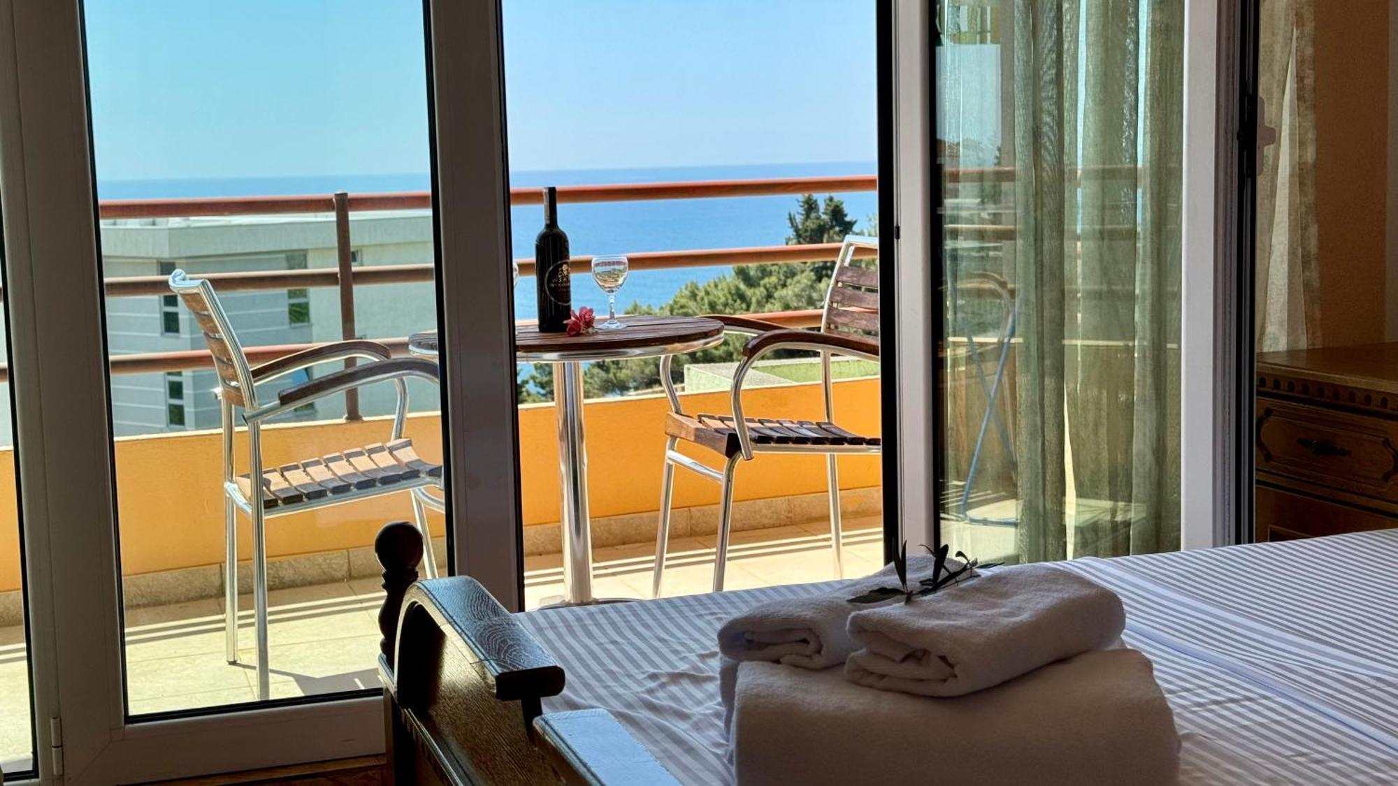 Sea La Vie Apartments Ulcinj Bagian luar foto