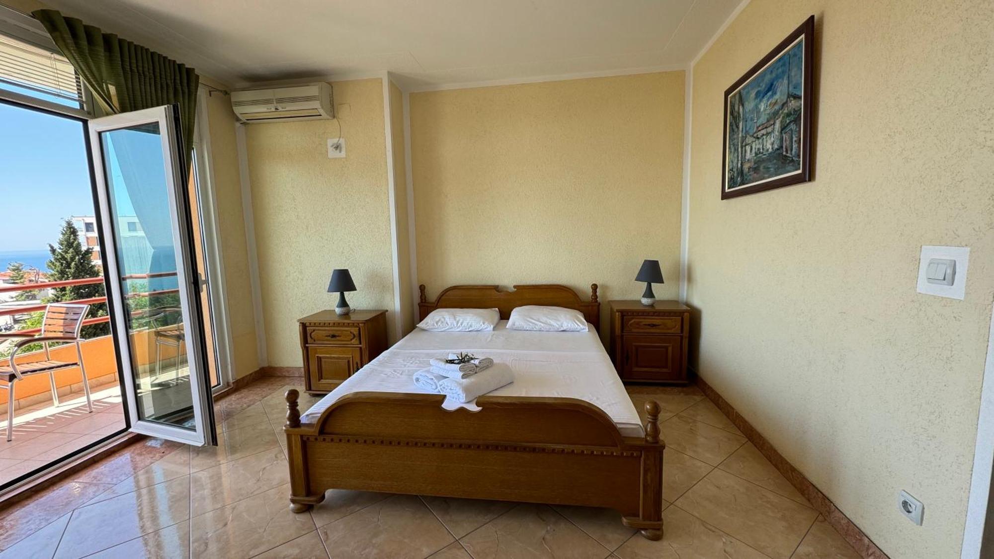 Sea La Vie Apartments Ulcinj Bagian luar foto