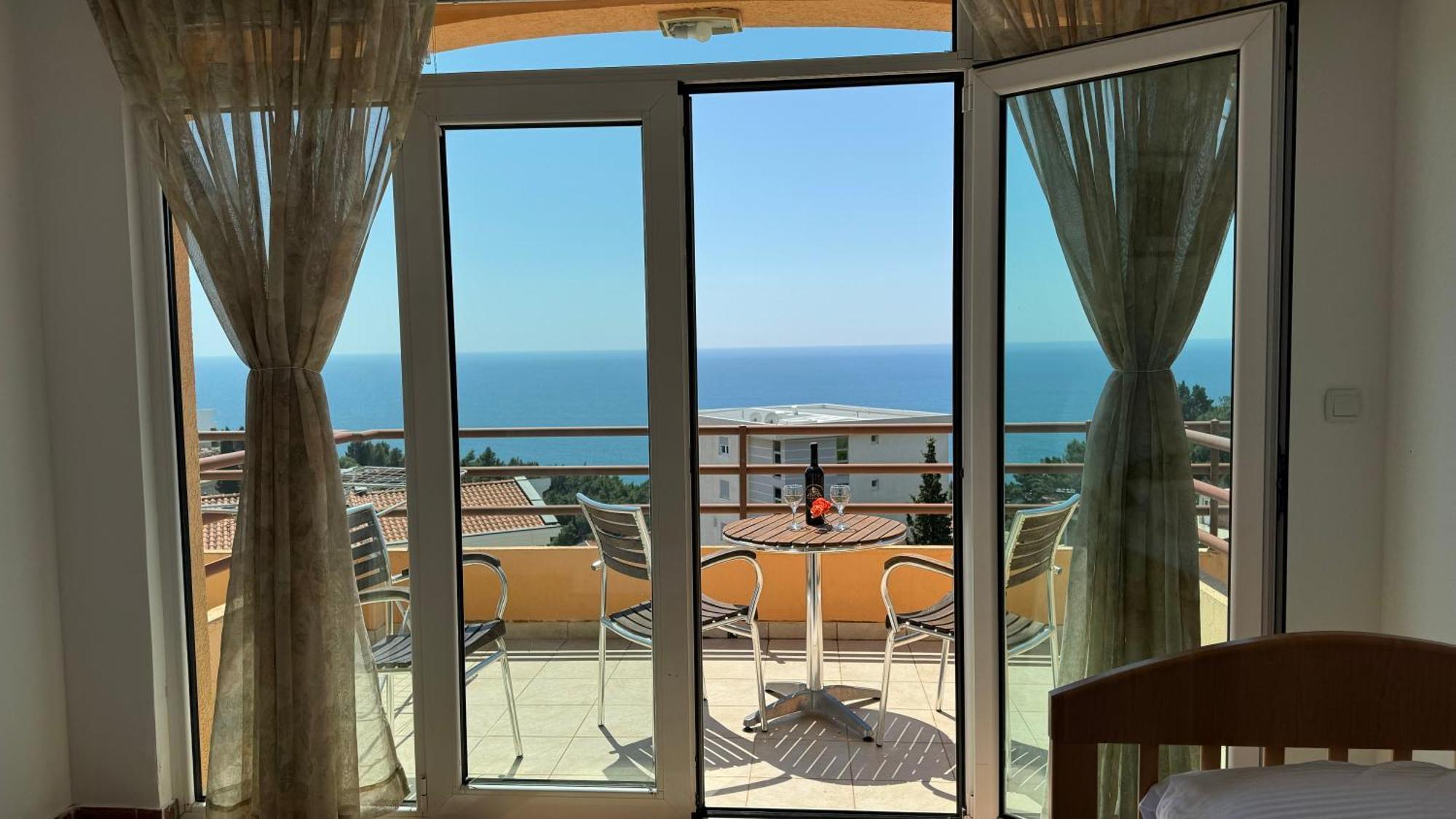 Sea La Vie Apartments Ulcinj Bagian luar foto