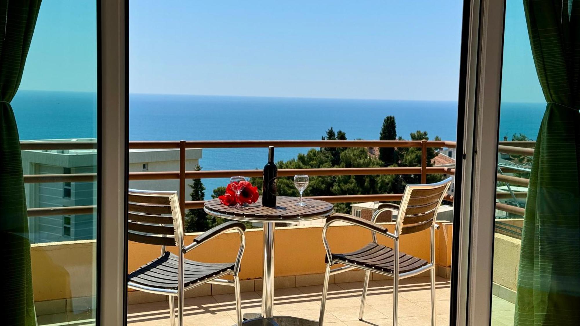 Sea La Vie Apartments Ulcinj Bagian luar foto
