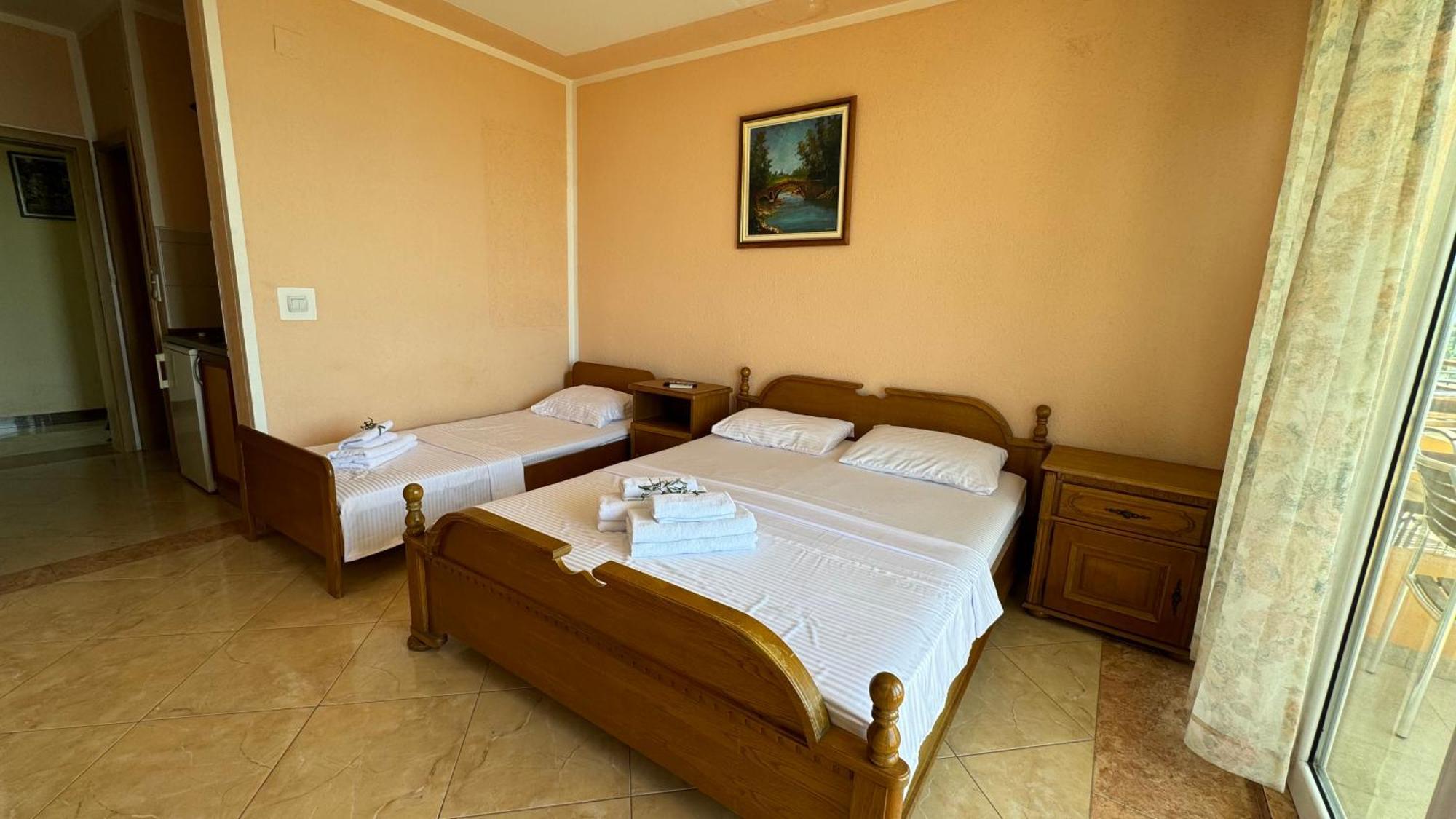 Sea La Vie Apartments Ulcinj Bagian luar foto